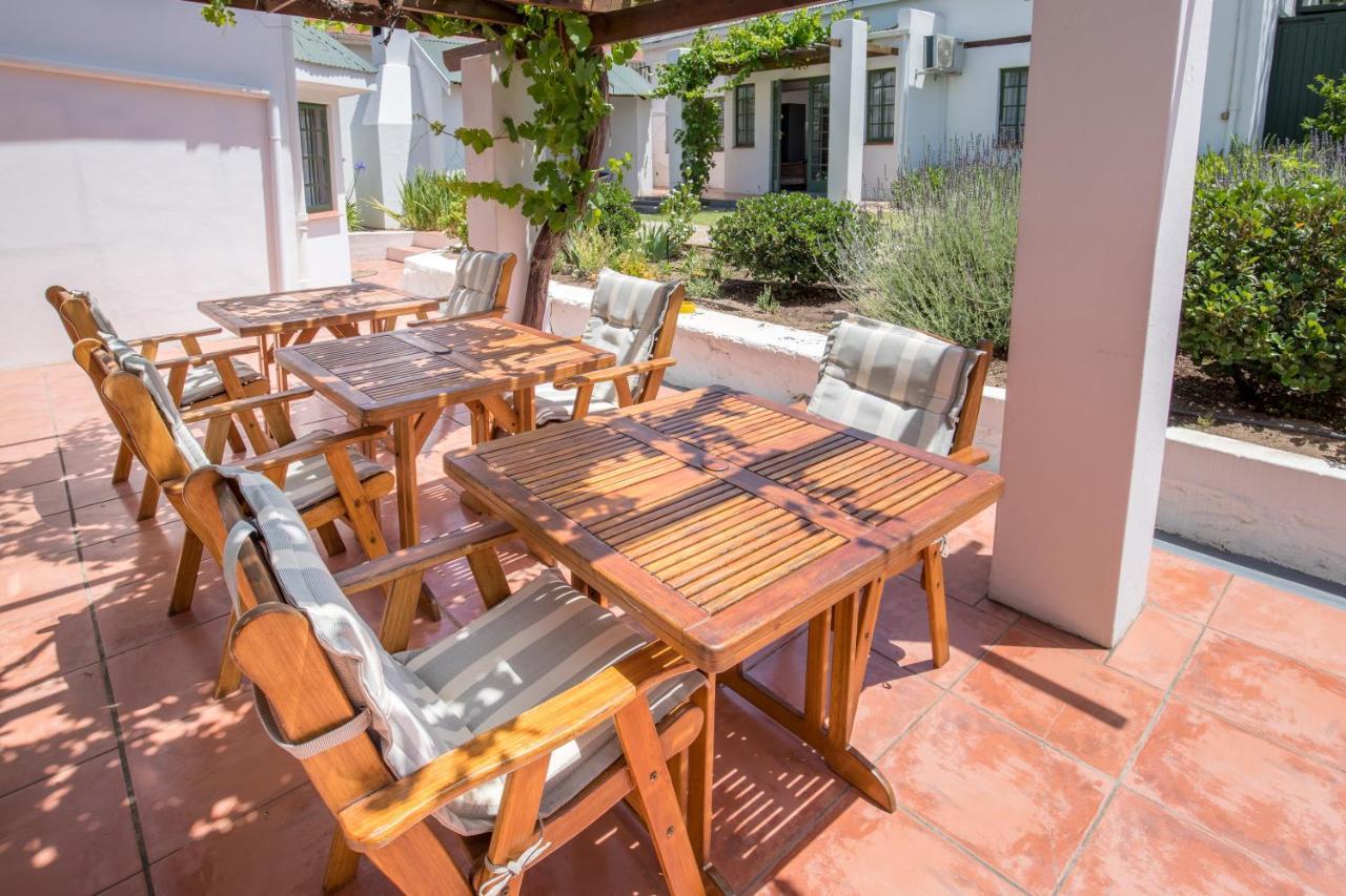 Koo Karoo Guest Lodge And Self Catering Монтегю Экстерьер фото