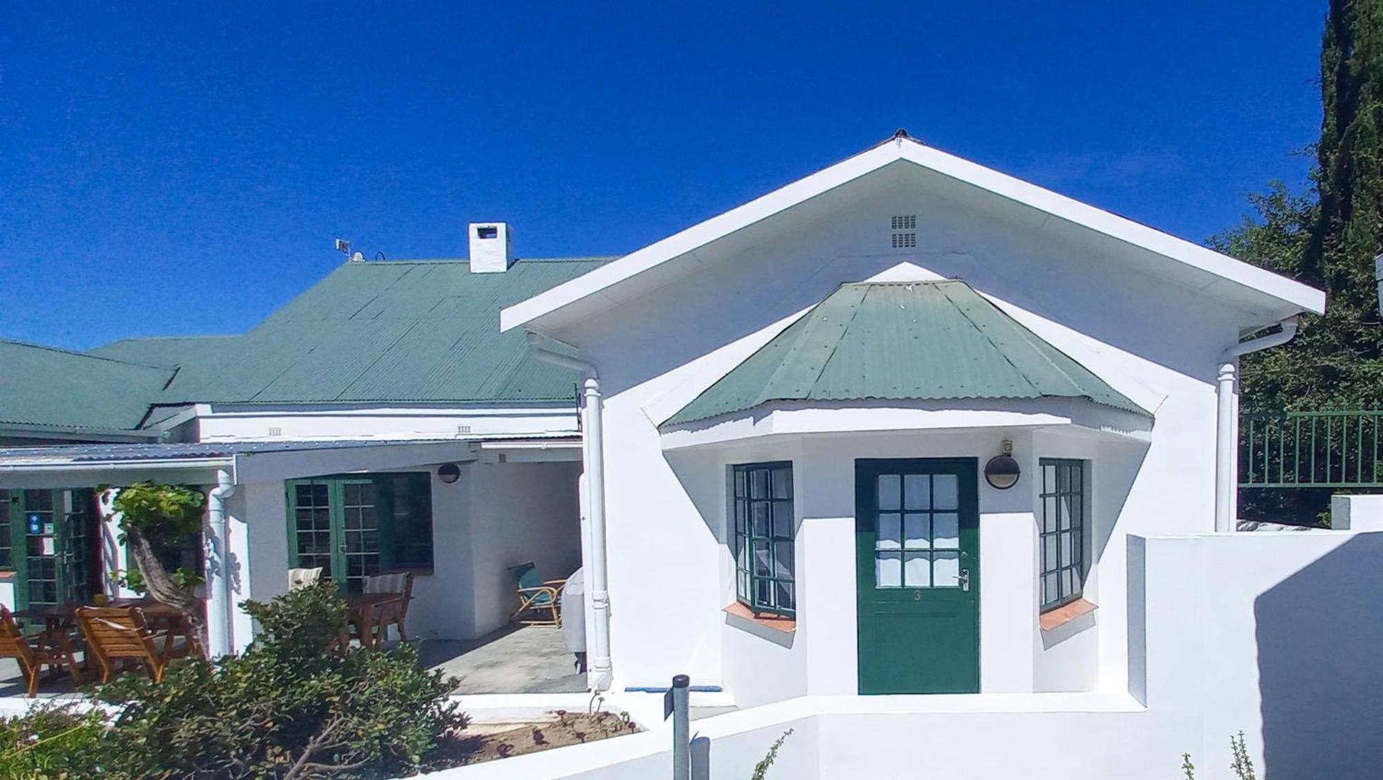 Koo Karoo Guest Lodge And Self Catering Монтегю Экстерьер фото